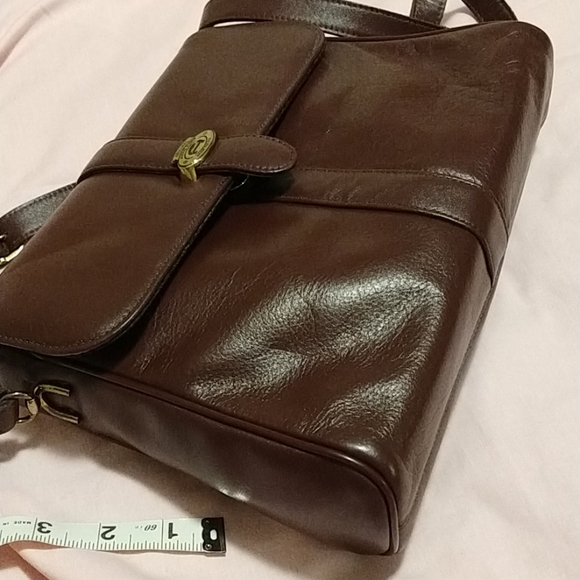 Etienne Aigner leather bag - Picture 9 of 9